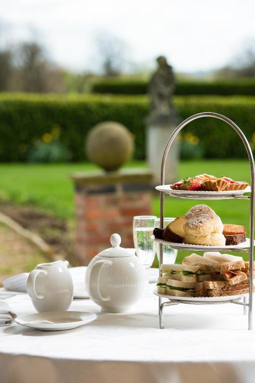 Dovecliff Hall Hotel Burton-upon-Trent Esterno foto